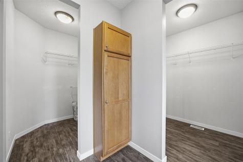 220 16th Avenue Court Hiawatha IA 52233