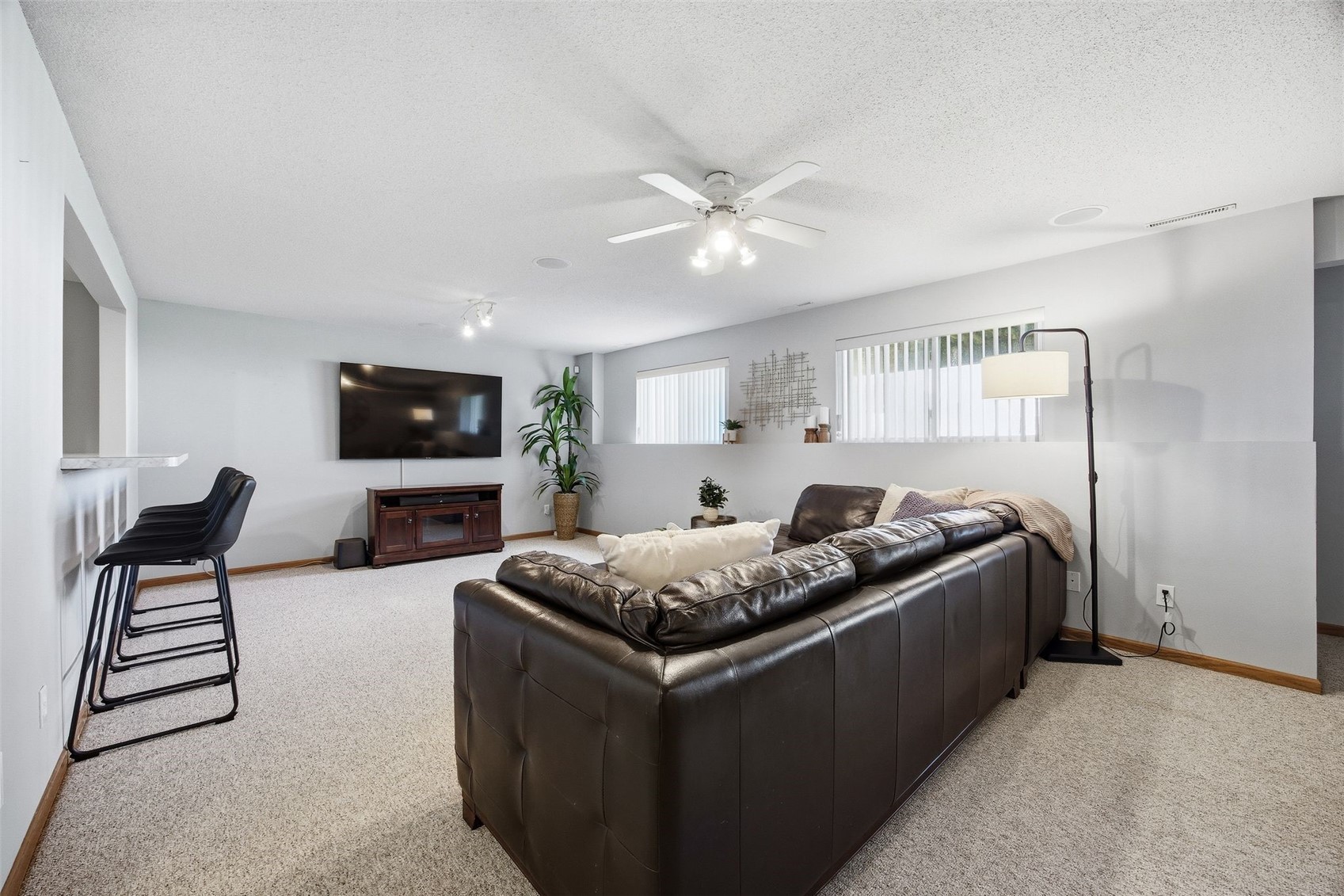 220 16th Avenue Court Hiawatha IA 52233