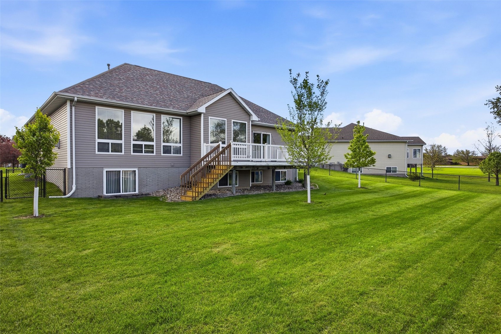 220 16th Avenue Court Hiawatha IA 52233