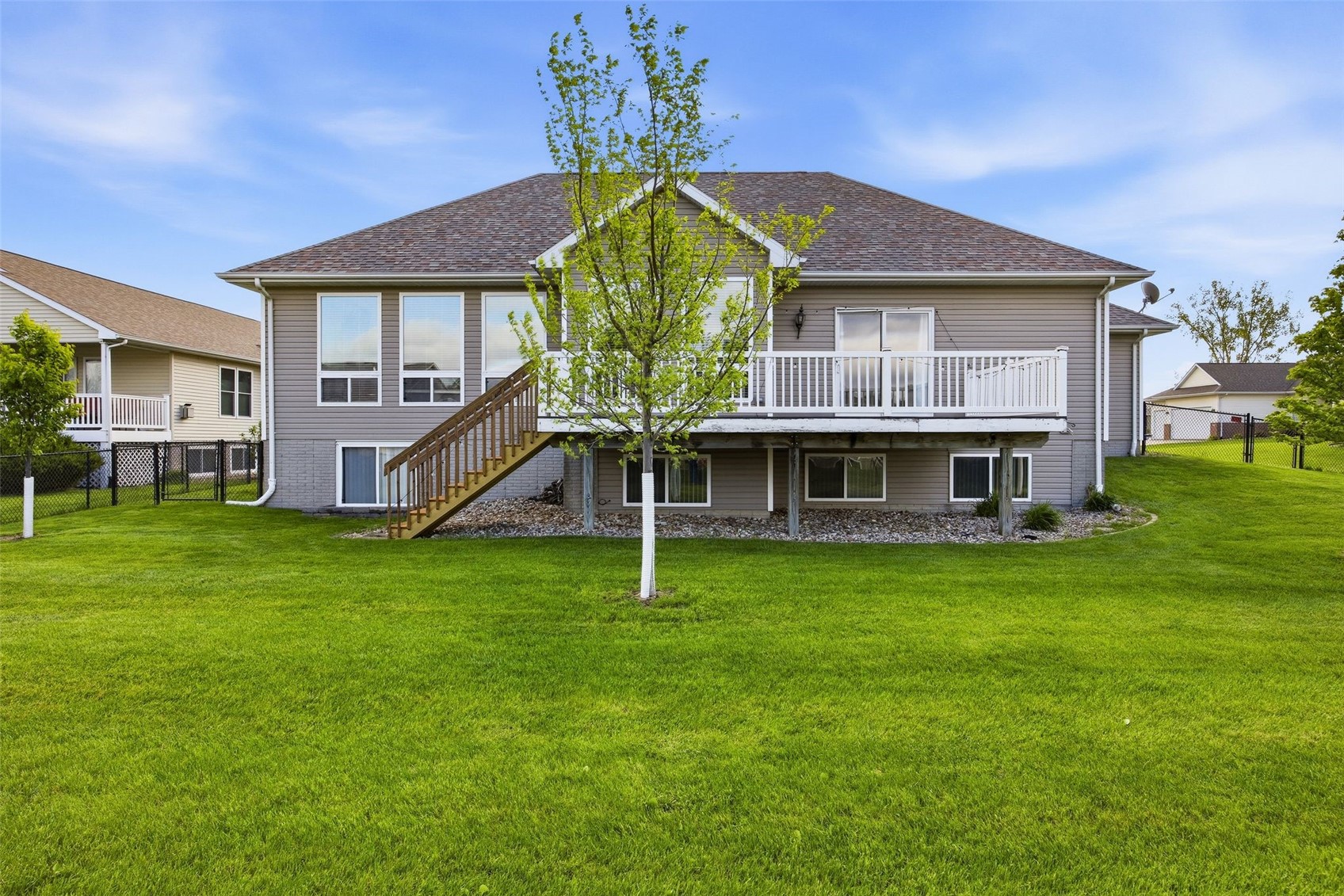 220 16th Avenue Court Hiawatha IA 52233