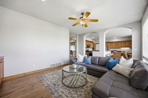 220 16th Avenue Court Hiawatha IA 52233