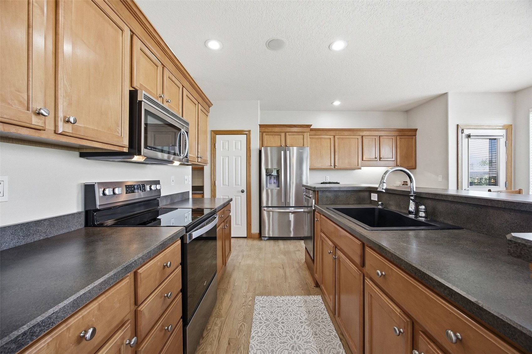 220 16th Avenue Court Hiawatha IA 52233