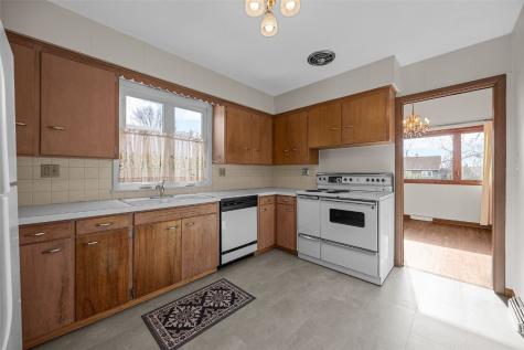 622 27th Street NE Cedar Rapids IA 52402