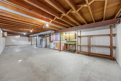 622 27th Street NE Cedar Rapids IA 52402