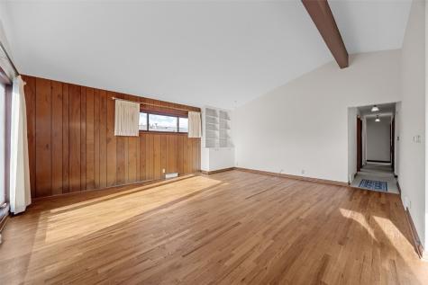 622 27th Street NE Cedar Rapids IA 52402