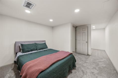 333 E 6th Street Solon IA 52333