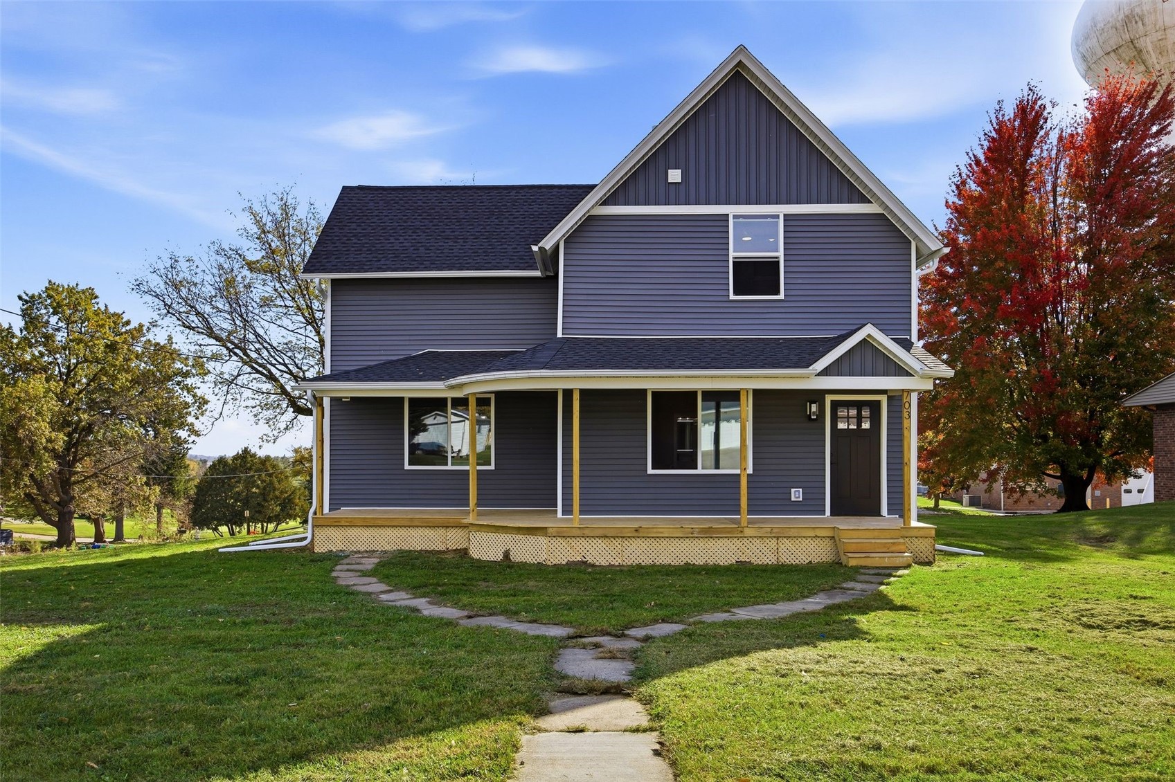 703 Oak Street Williamsburg IA 52361