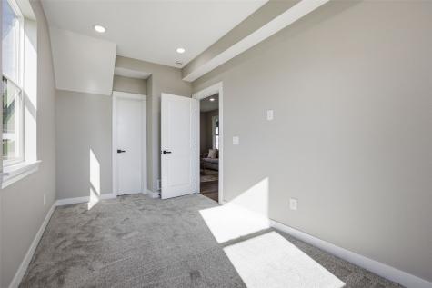703 Oak Street Williamsburg IA 52361