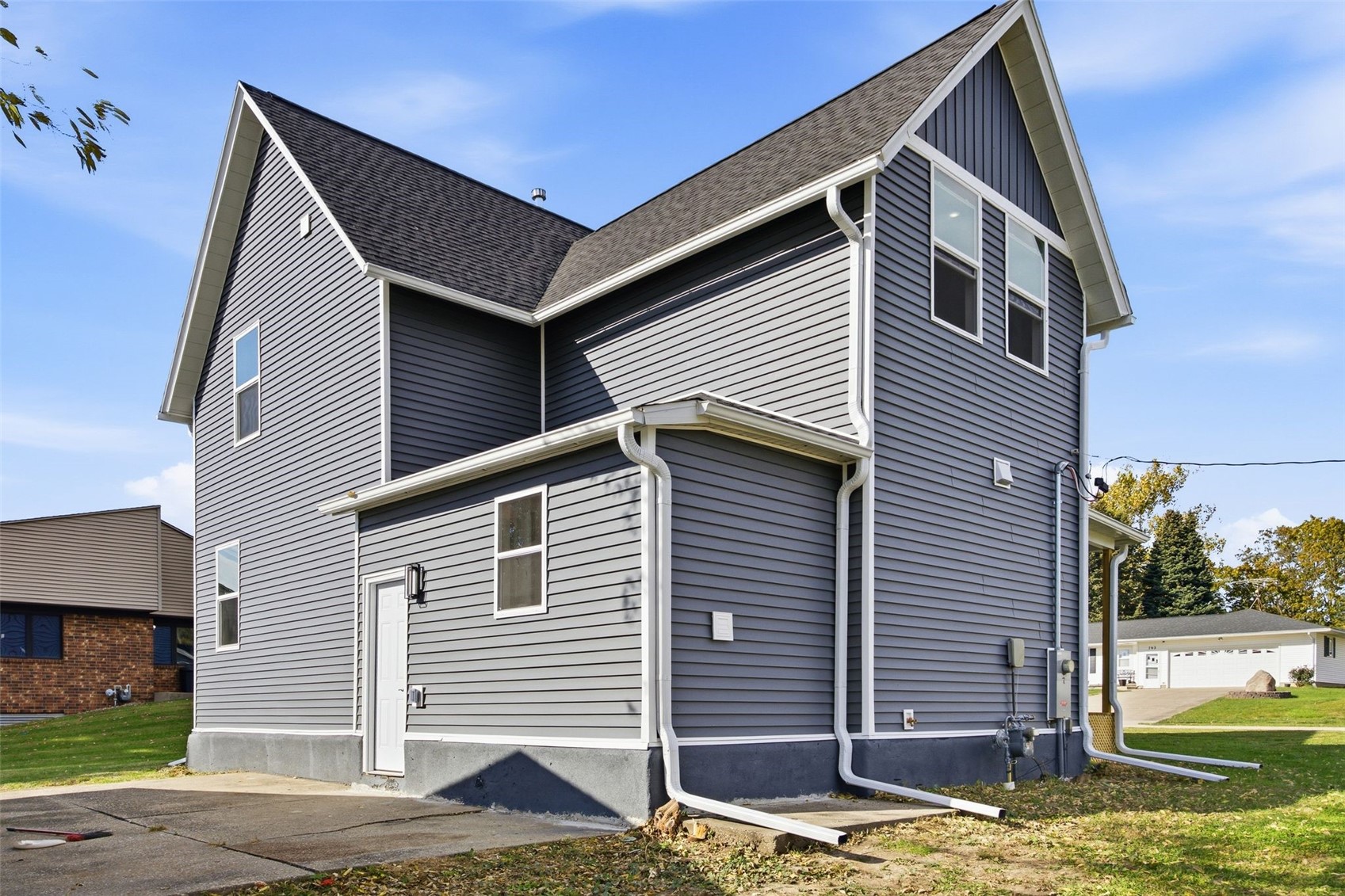 703 Oak Street Williamsburg IA 52361