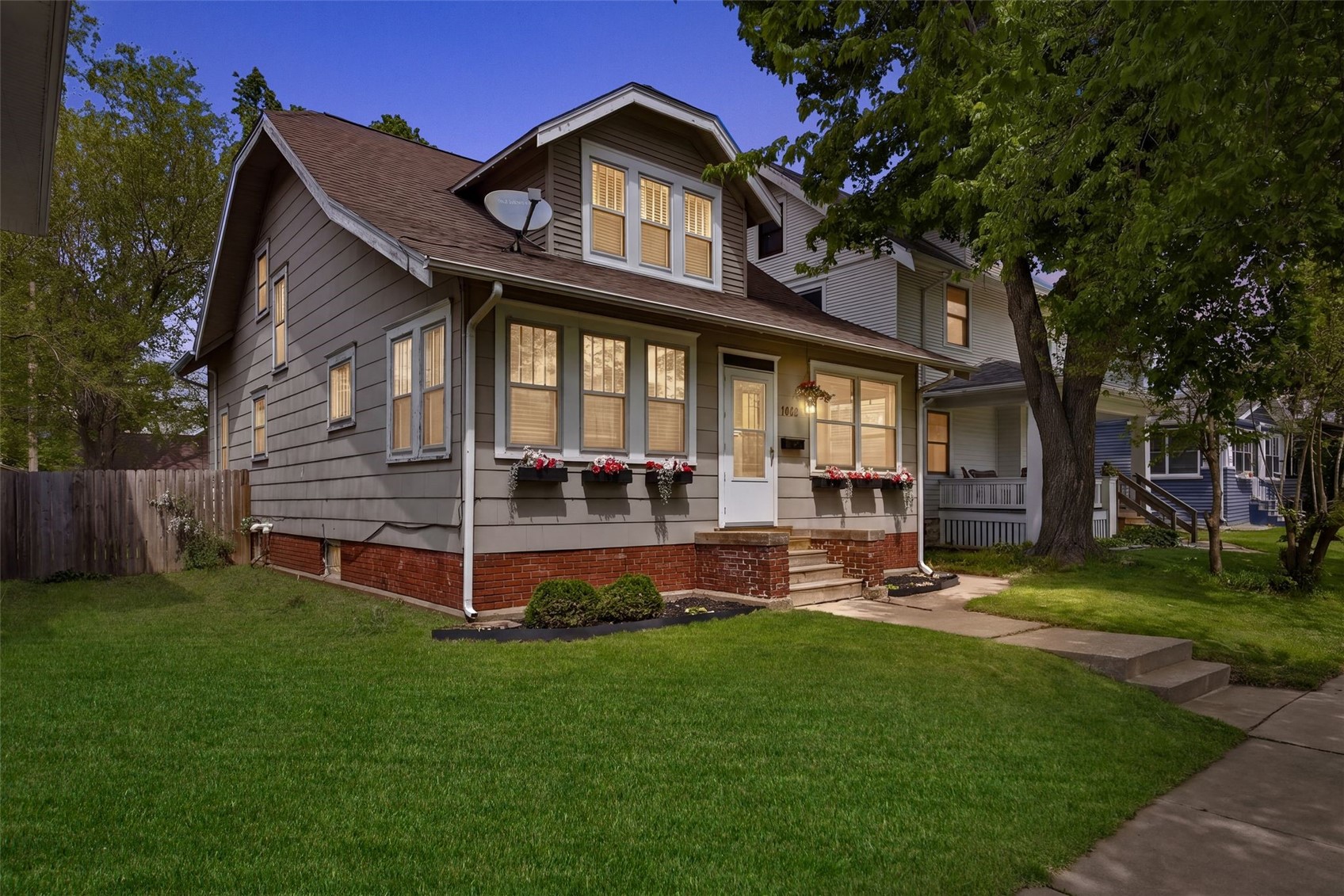 1812 Park Avenue SE Cedar Rapids IA 52403