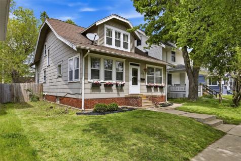 1812 Park Avenue SE Cedar Rapids IA 52403