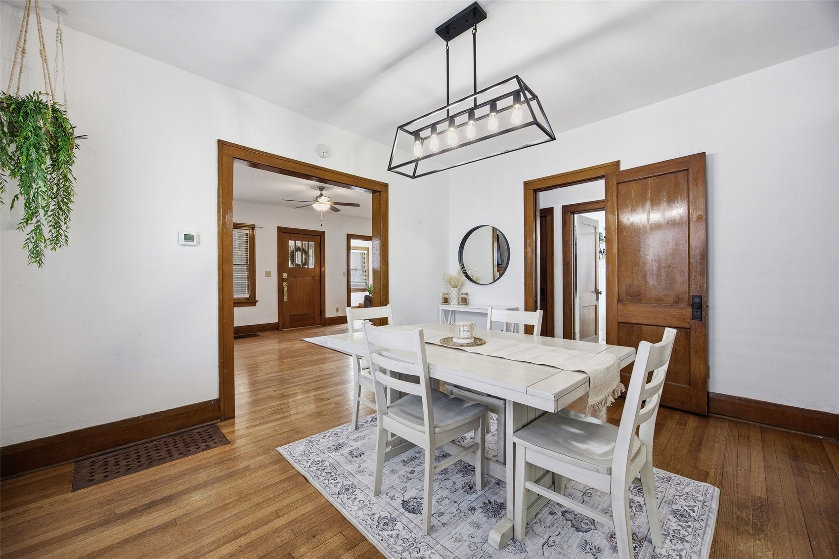1812 Park Avenue SE Cedar Rapids IA 52403