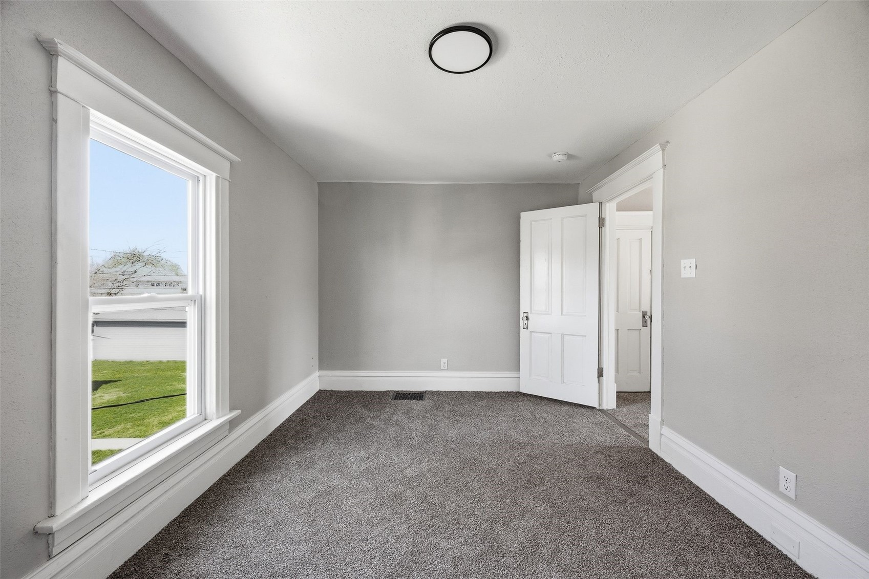 1516 6th Avenue SE Cedar Rapids IA 52403