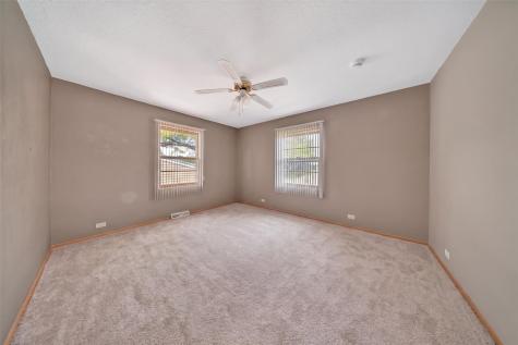 3105 Kenridge Drive NE Cedar Rapids IA 52402