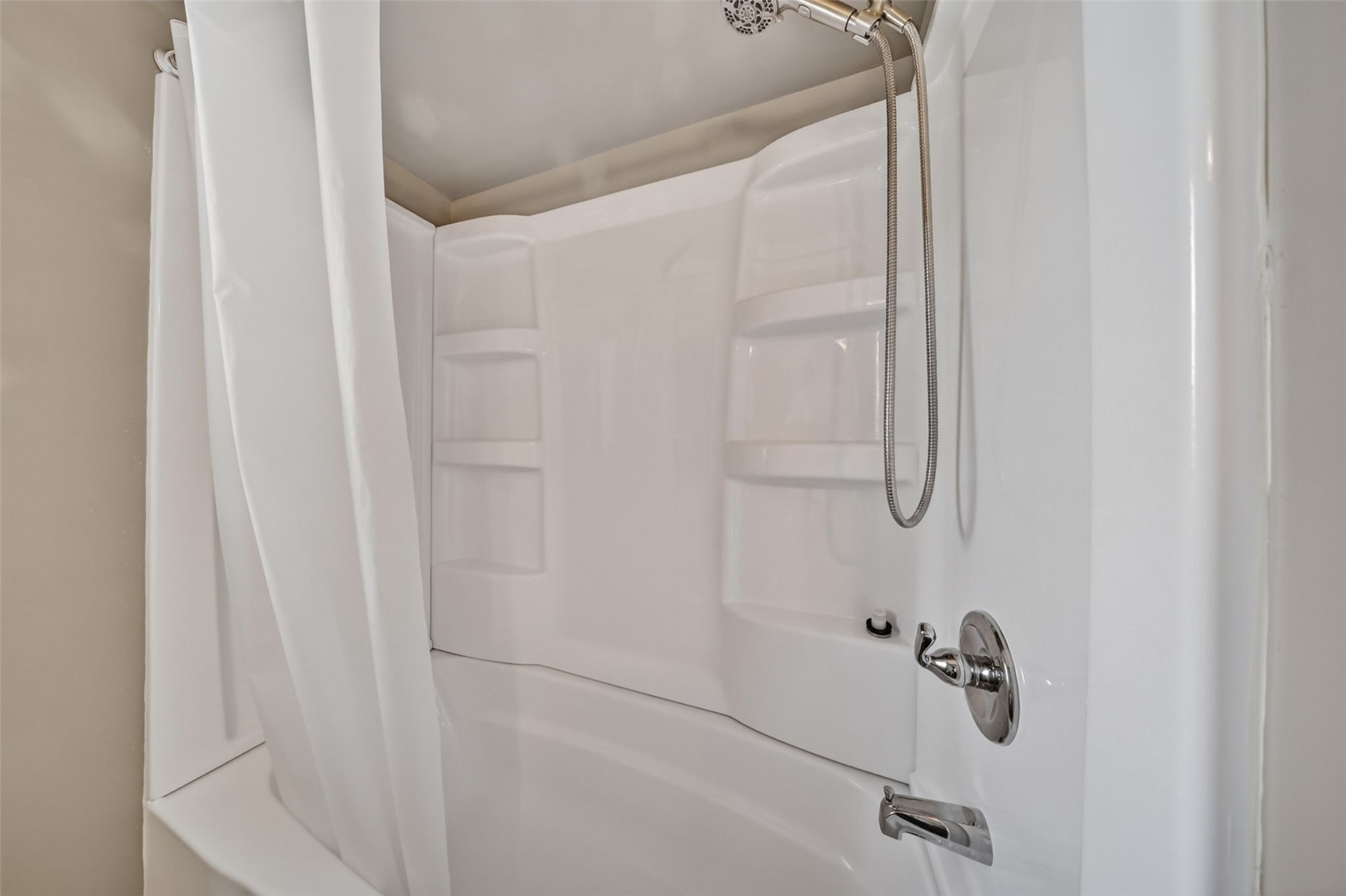 3105 Kenridge Drive NE Cedar Rapids IA 52402