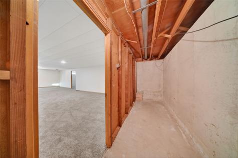 3105 Kenridge Drive NE Cedar Rapids IA 52402