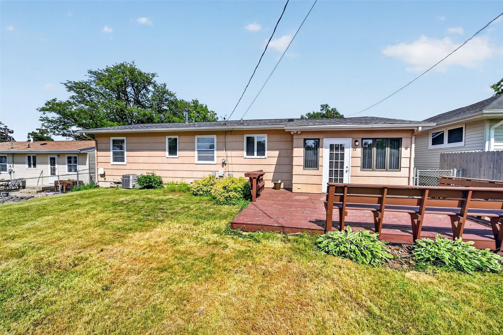 3105 Kenridge Drive NE Cedar Rapids IA 52402