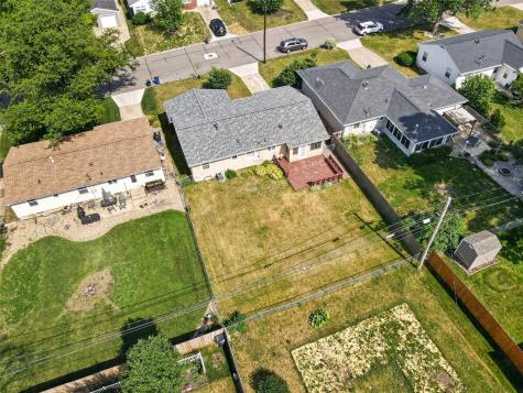 3105 Kenridge Drive NE Cedar Rapids IA 52402