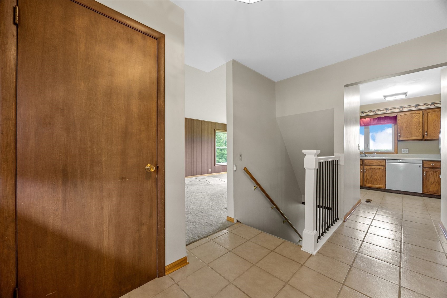 307 Ehlers Lane IA 52060