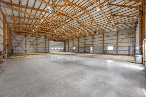 307 Ehlers Lane IA 52060