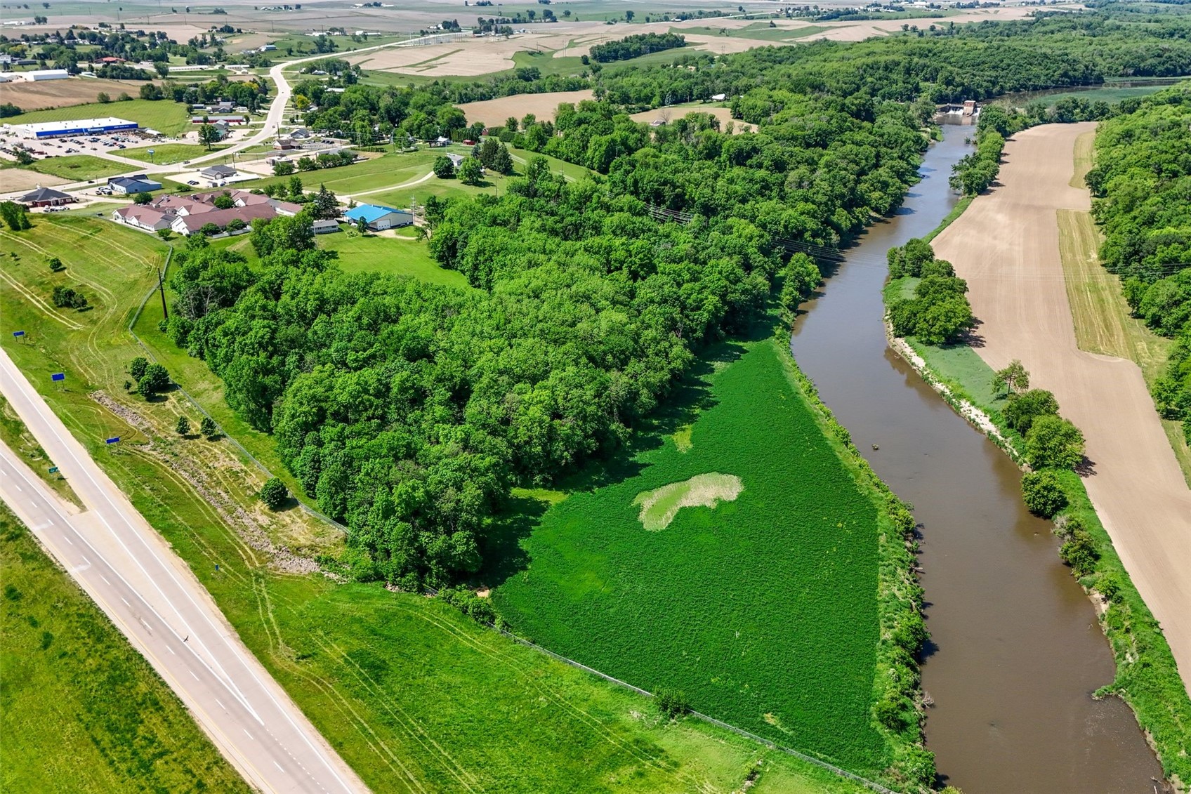 307 Ehlers Lane IA 52060