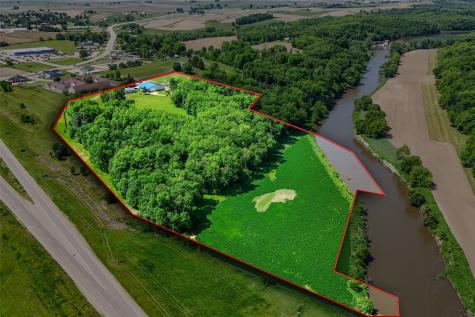 307 Ehlers Lane IA 52060