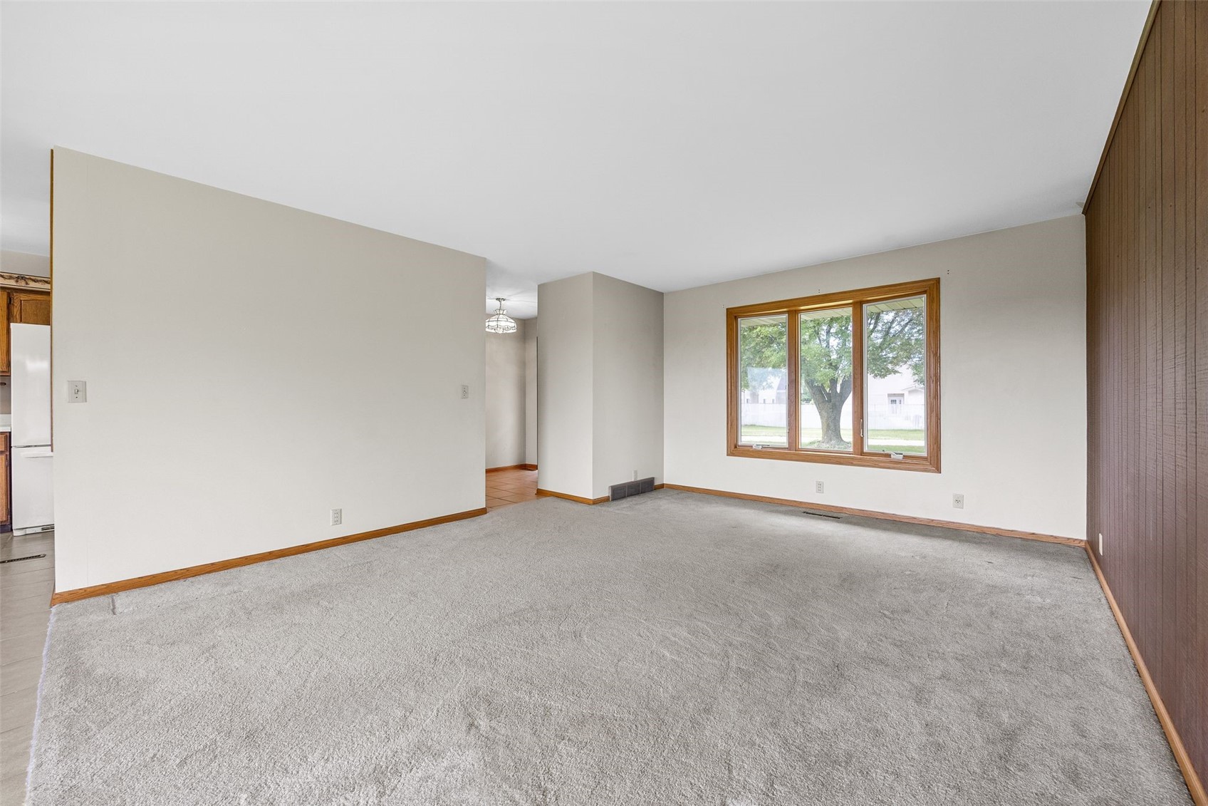 307 Ehlers Lane IA 52060