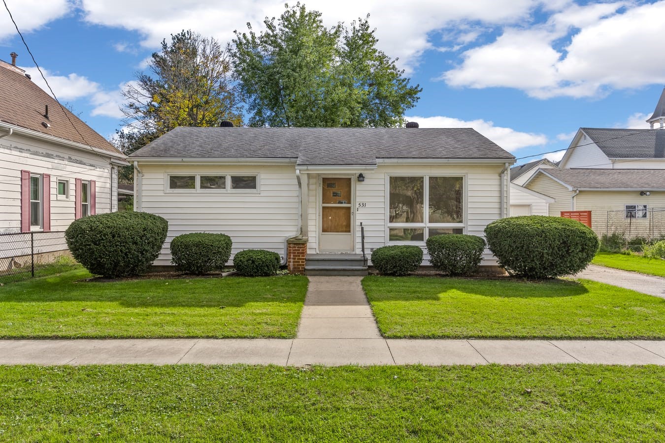531 Commercial Street Central City IA 52214
