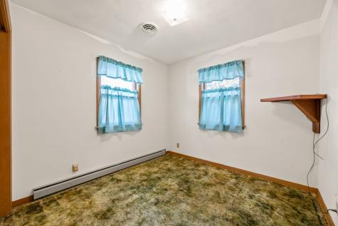 531 Commercial Street Central City IA 52214