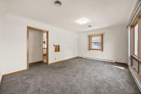 531 Commercial Street Central City IA 52214