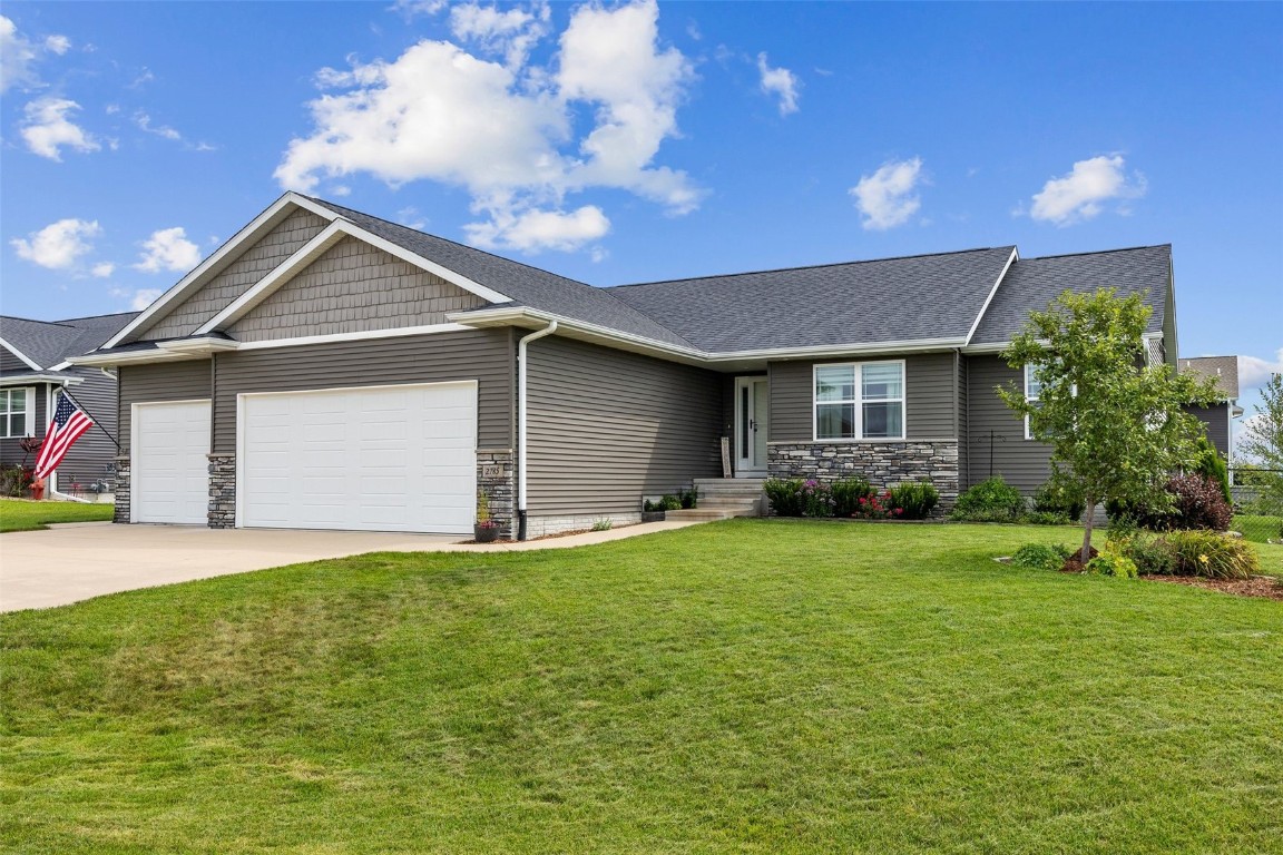 2785 Creekview Trail Palo IA 52324