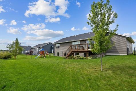 2785 Creekview Trail Palo IA 52324