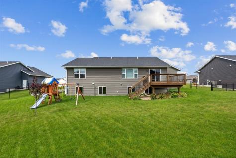 2785 Creekview Trail Palo IA 52324