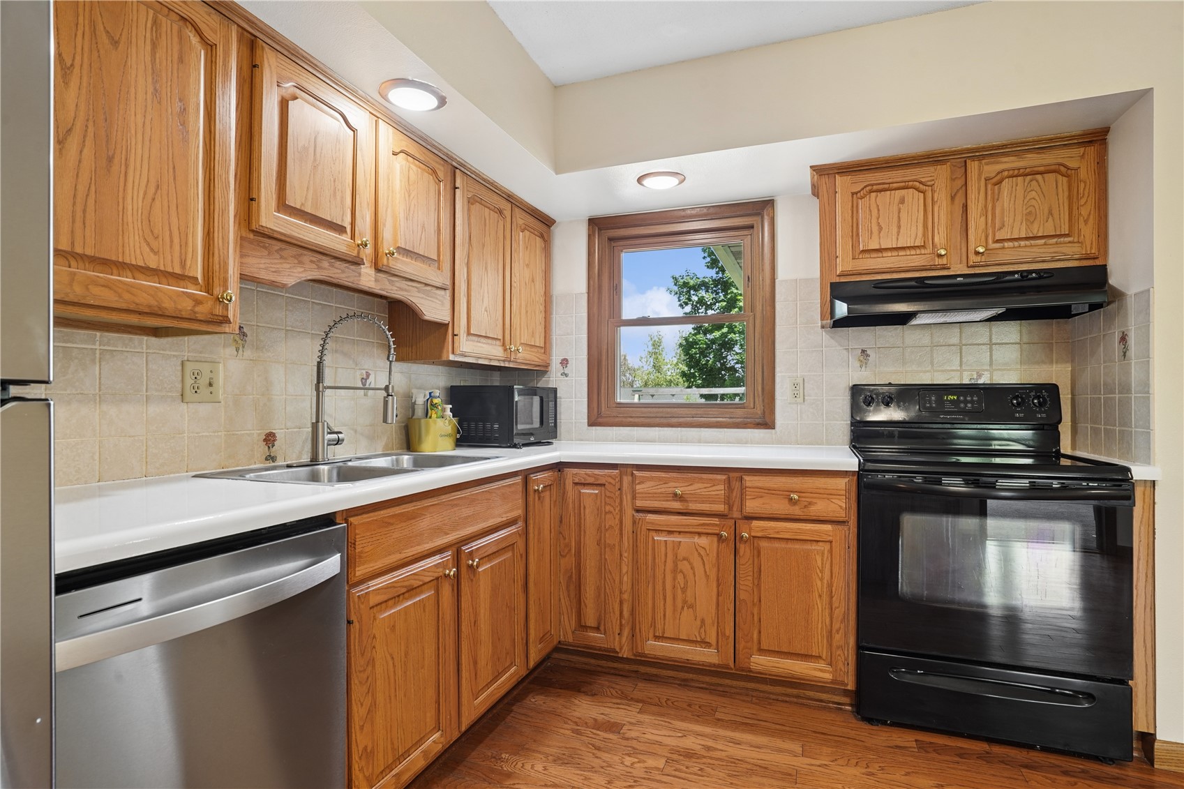 292 Windsor Drive NE Cedar Rapids IA 52402