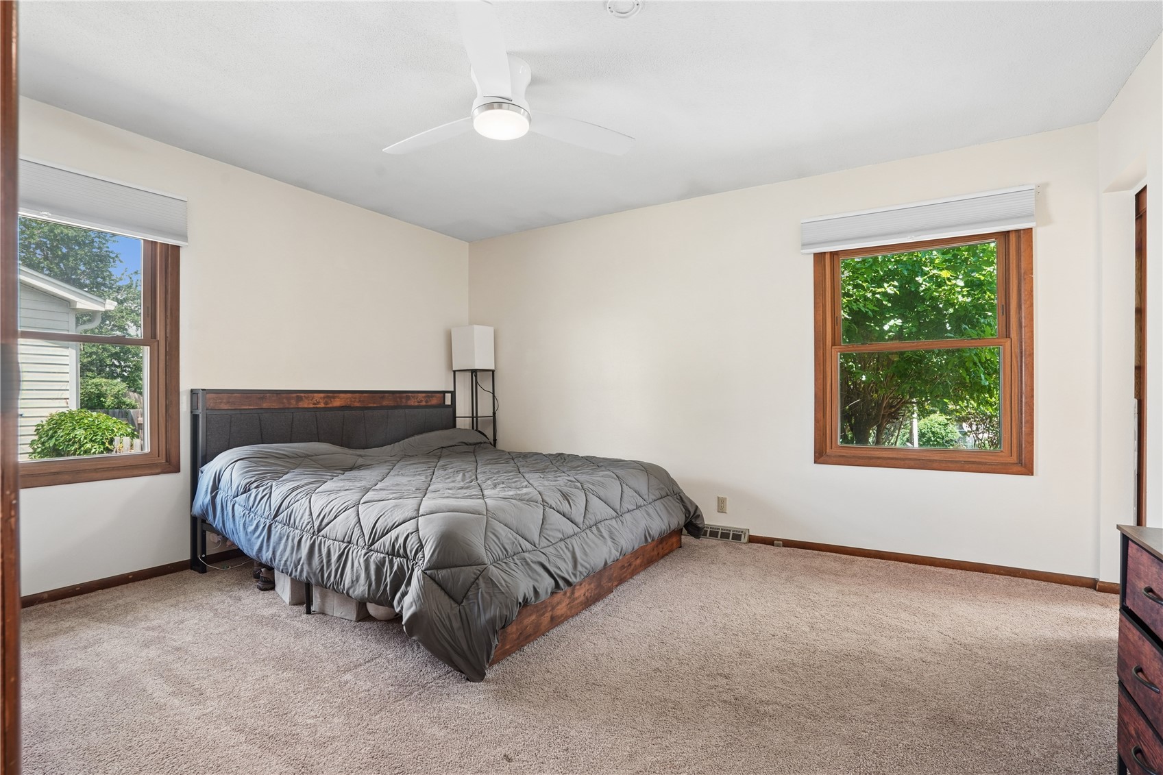 292 Windsor Drive NE Cedar Rapids IA 52402