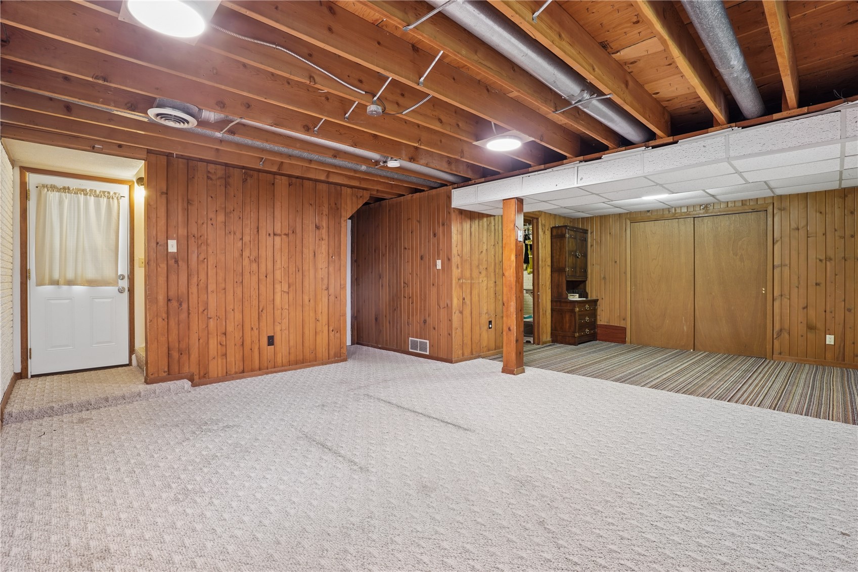 292 Windsor Drive NE Cedar Rapids IA 52402