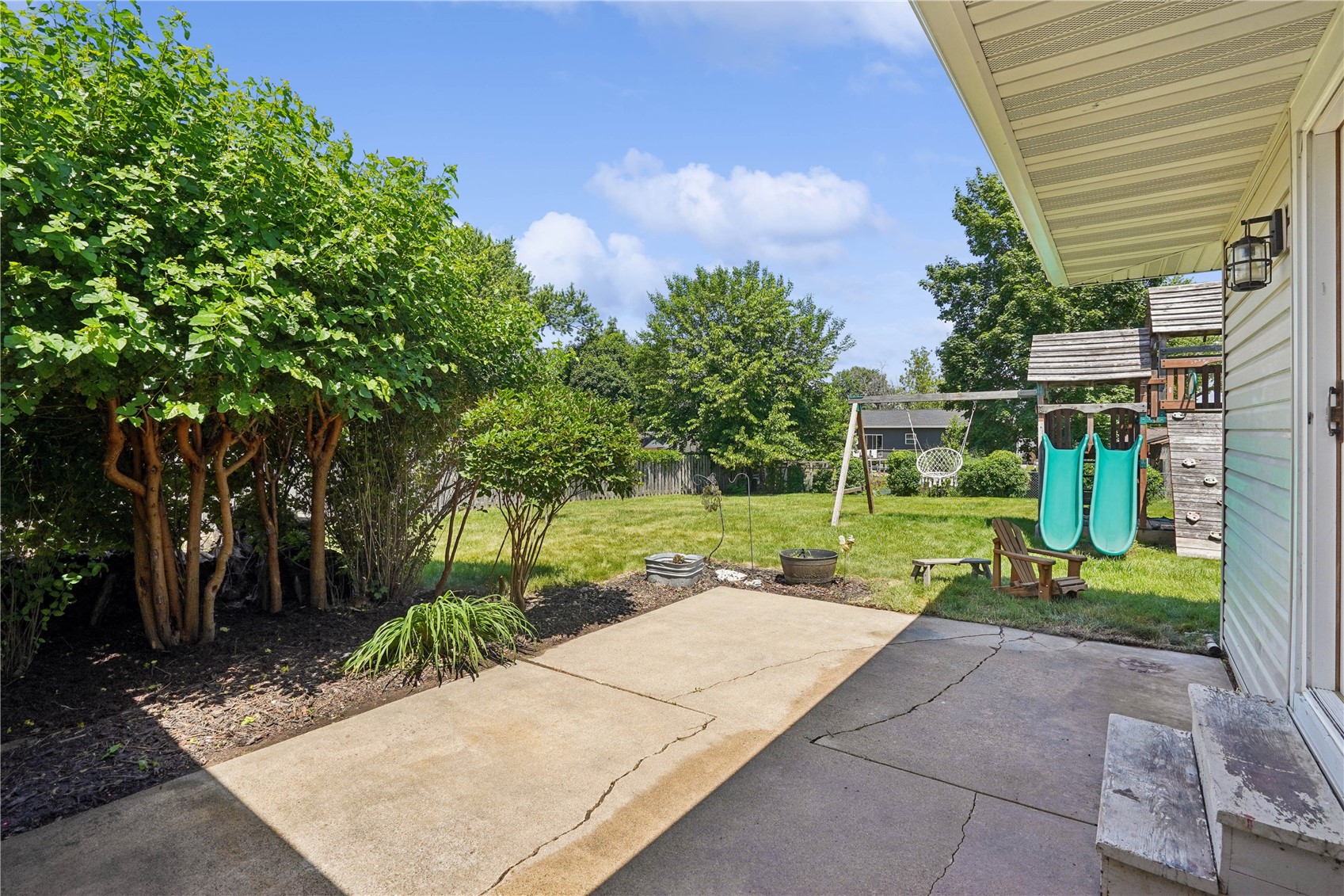 292 Windsor Drive NE Cedar Rapids IA 52402