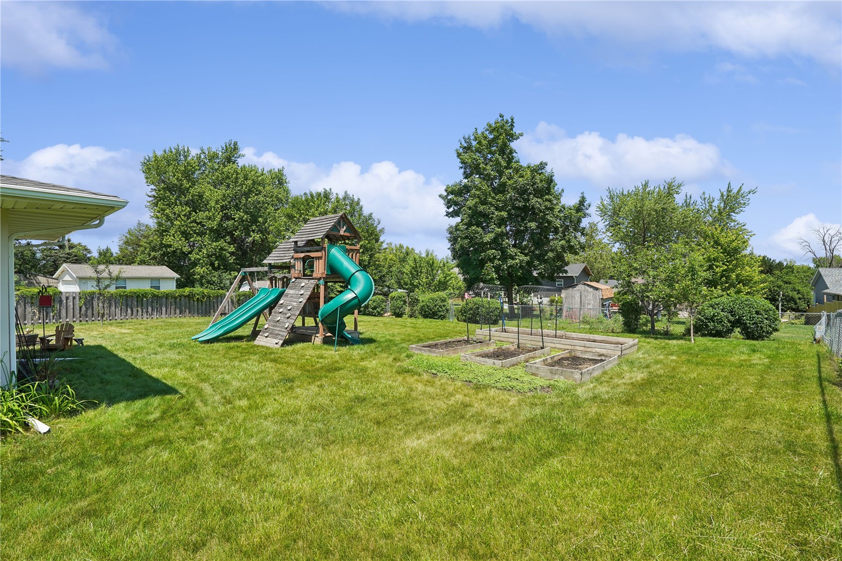 292 Windsor Drive NE Cedar Rapids IA 52402