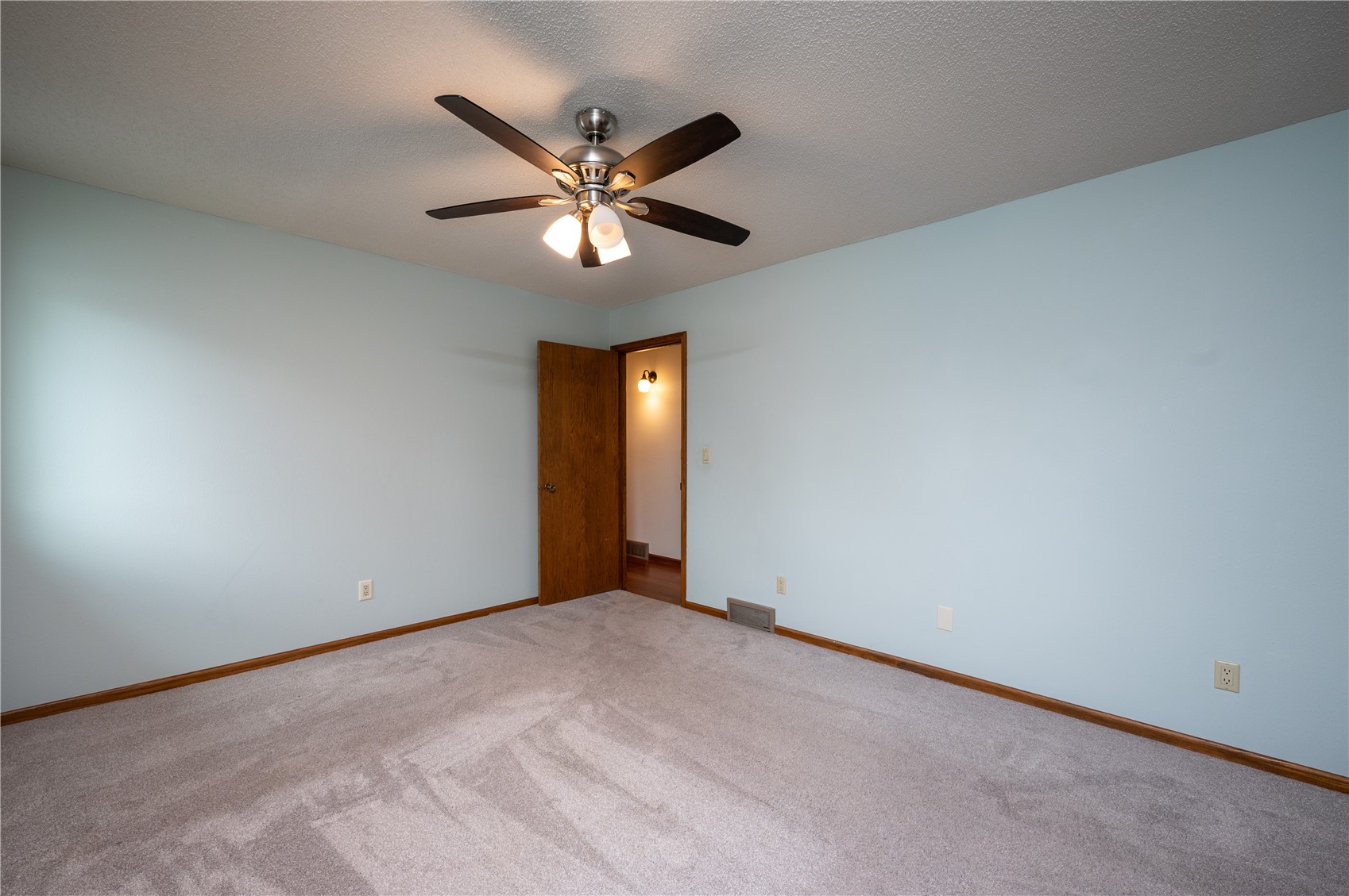 3535 28th Avenue Marion IA 52302