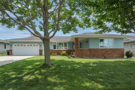 3535 28th Avenue Marion IA 52302