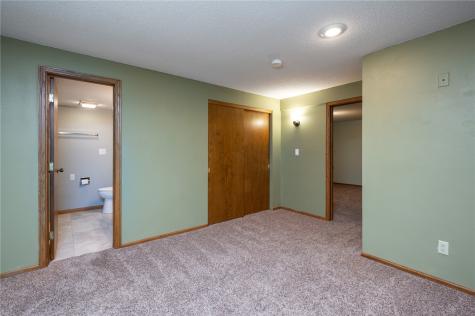 3535 28th Avenue Marion IA 52302