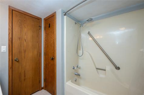 3535 28th Avenue Marion IA 52302