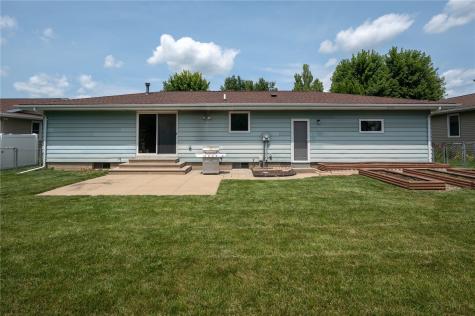 3535 28th Avenue Marion IA 52302