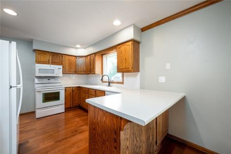 3535 28th Avenue Marion IA 52302