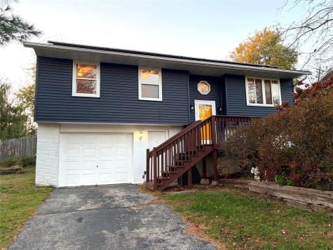 6503 Medford Lane NE Cedar Rapids IA 52402
