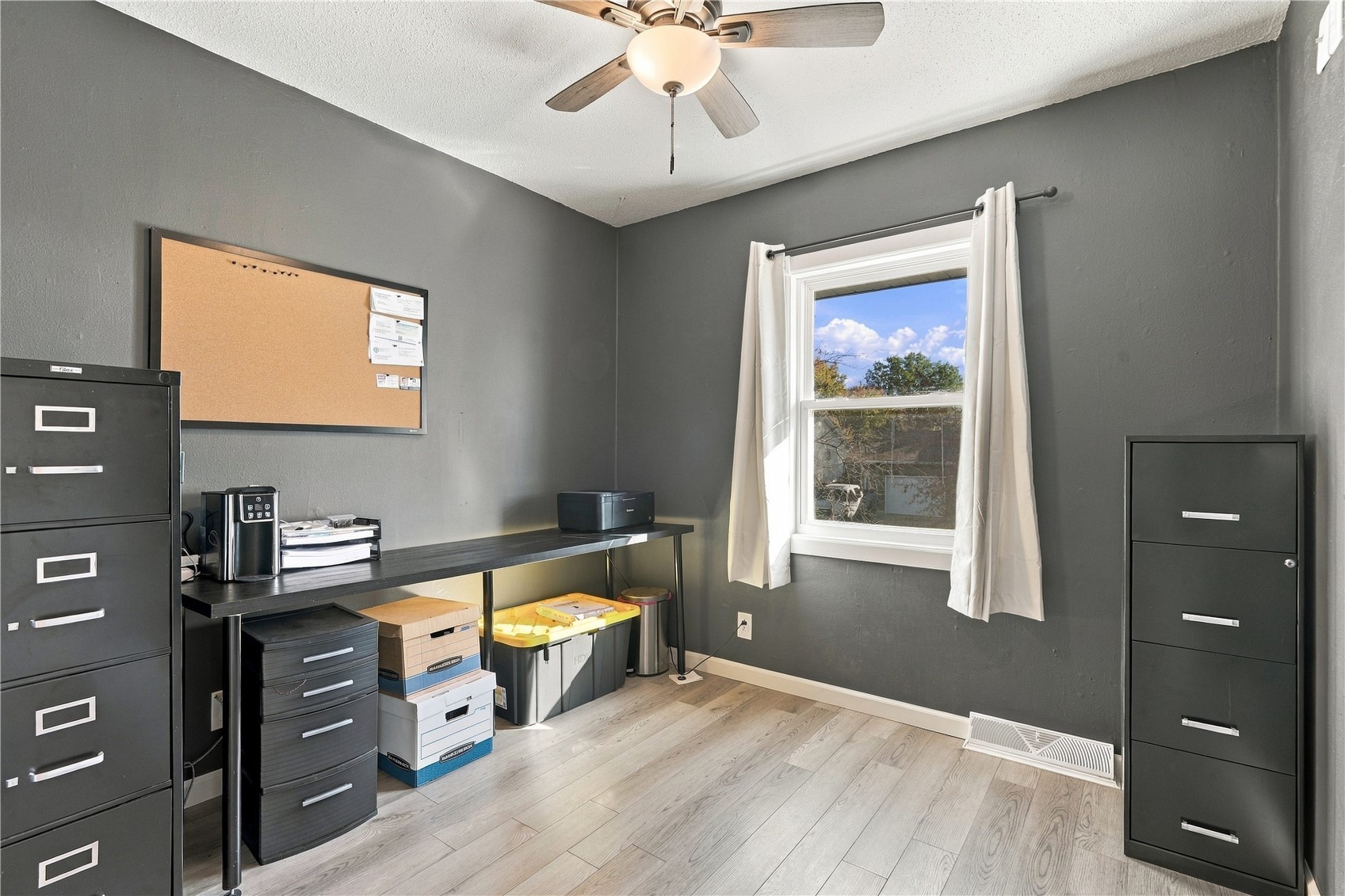 6503 Medford Lane NE Cedar Rapids IA 52402
