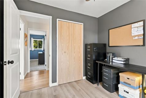 6503 Medford Lane NE Cedar Rapids IA 52402