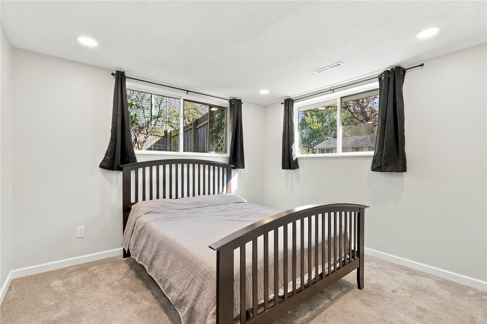 6503 Medford Lane NE Cedar Rapids IA 52402