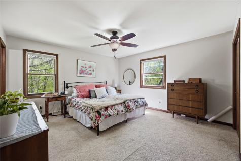 7 West View Acres Iowa City IA 52240