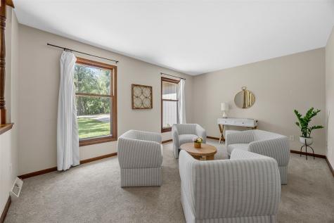 7 West View Acres Iowa City IA 52240